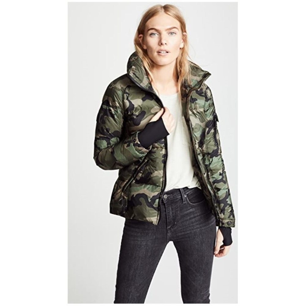 SAM. Freestyle Camo Down Jacket （M)